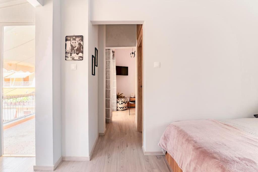 Under The Hill Apartment Athens Exterior photo